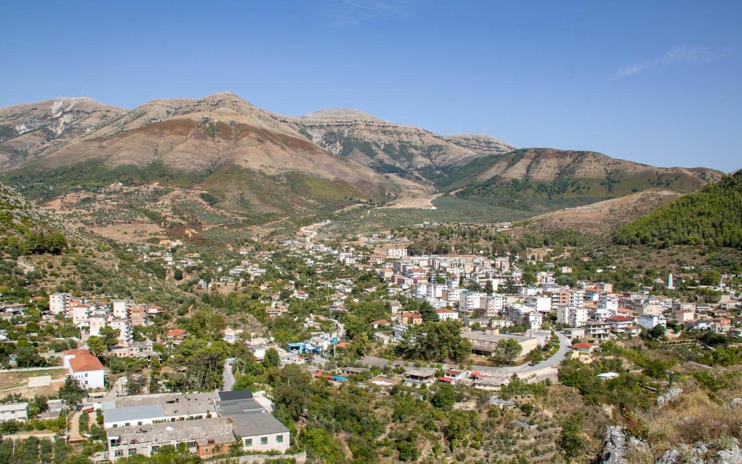 daily car tour Saranda Center